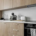 Sofia\'S Elegant Urban Retreat